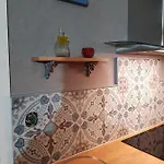 Apartamento T-r Huset I Hellosan Bostad