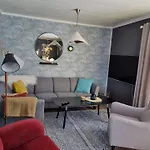 T-r Huset I Hellosan Apartamento
