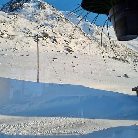 Apartamento T-r Huset I Hellosan Bostad