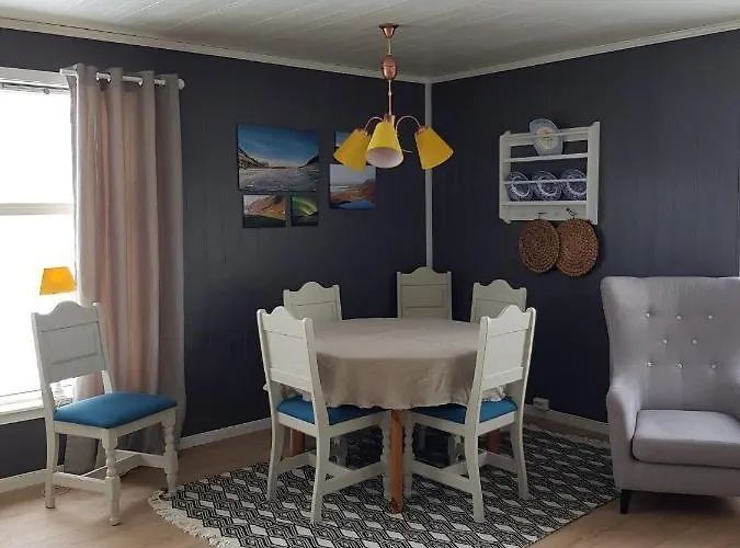T-r Huset I Hellosan