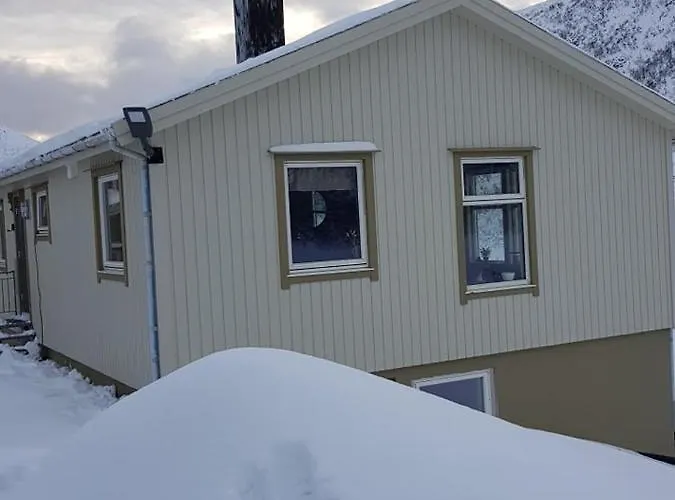 T-r Huset I Hellosan *
