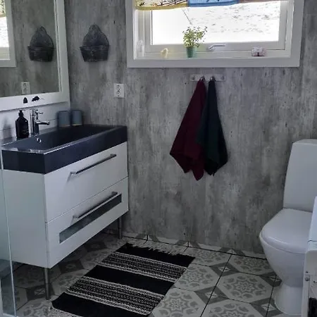 T-r Huset I Hellosan *